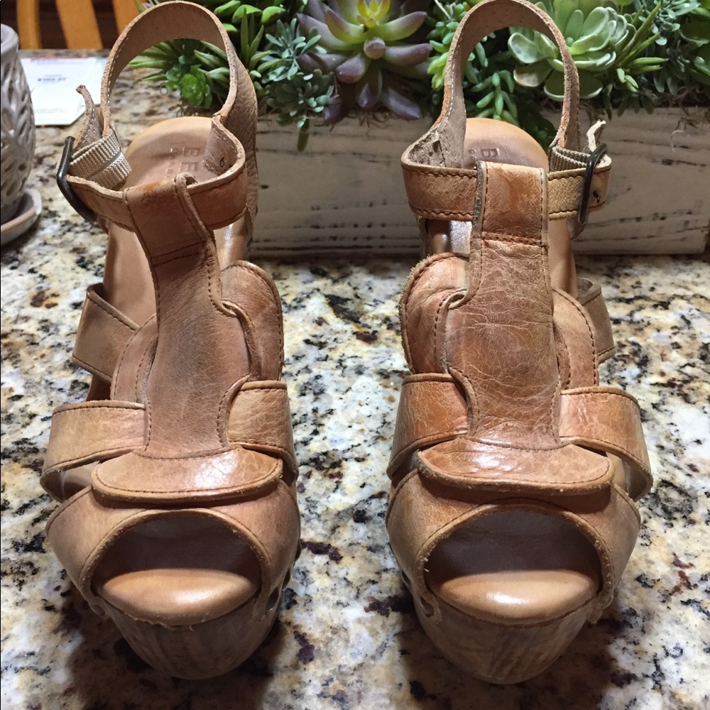Bed stu Melissa platform sandals